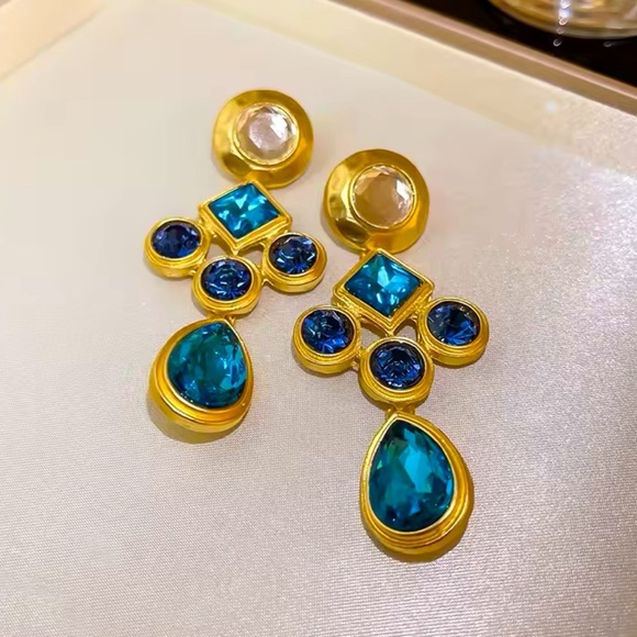 Azure Blue Baroque Diamond Crystal Earrings - Picture 1 of 11